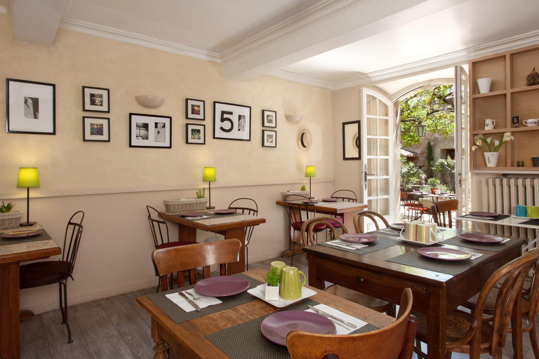 Food & Drinks 3, Hotel De L'Atelier, Gard