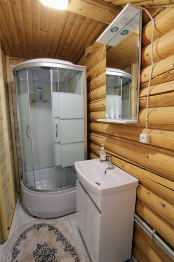 Bathroom 3, Фазенда "Змерега", Tiachivs'kyi