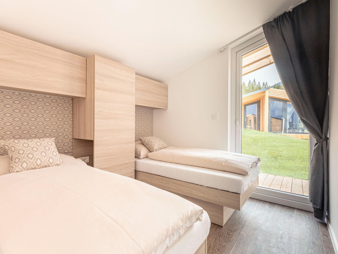 Bedroom 3, Modern Chalet With air Conditioning, Hermagor