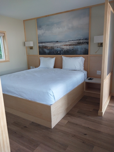 Bedroom 18