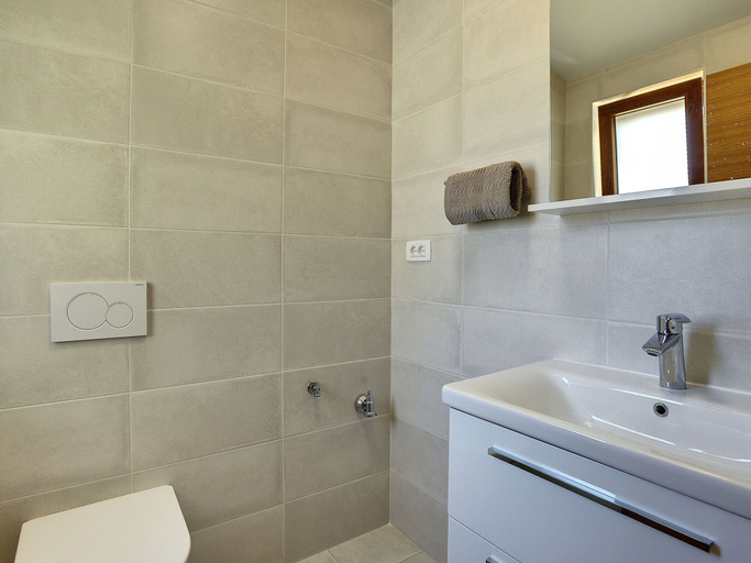 Bathroom 4, Modern Holiday Home With Pool in Pazin, Pazin