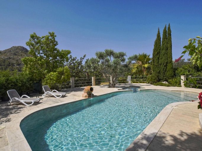 View from property, Lovely Holiday Home in Alcúdia with Hot Tub & Private Pool, Baleares