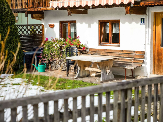 Others 5, Chalet in Jochberg Near Thurn Pass, Kitzbühel