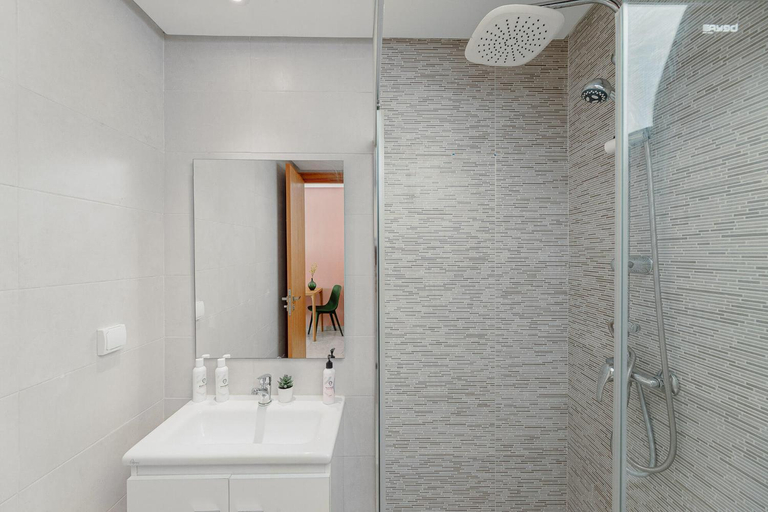 Bathroom 5, StayHere Rabat - Agdal Collection, Rabat