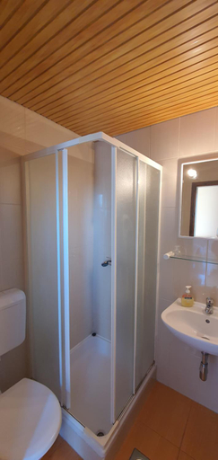 Others 5, Garni Stanger, Lovran