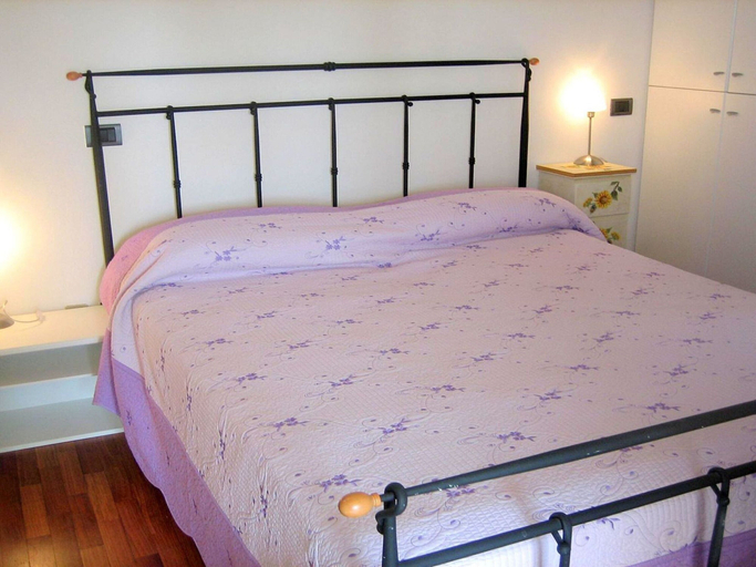 Bedroom 2, Belvilla by OYO Villino Miro, Verona