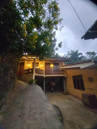 Others 4, Guruge guest house, Habaraduwa