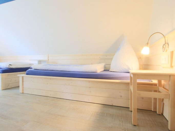 Room 5, Luerssen Lindenhopsweg, Region Hannover