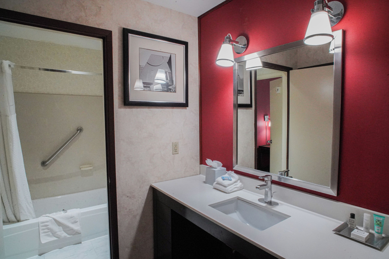 Bathroom 4, Hacienda San Jose Silicon Valley, Santa Clara