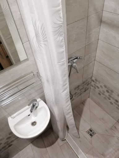 Bathroom 3, Apartment on Chopin Street, L'vivs'ka