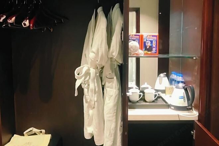 Amenities 18
