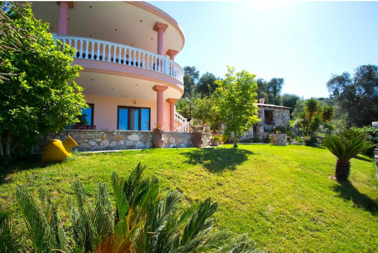 5, Amaryllis House, Epirus
