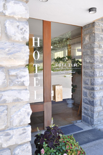 Exterior & Views 2, Hôtel historique Chez Elsy - Crans-Sapins, Sierre