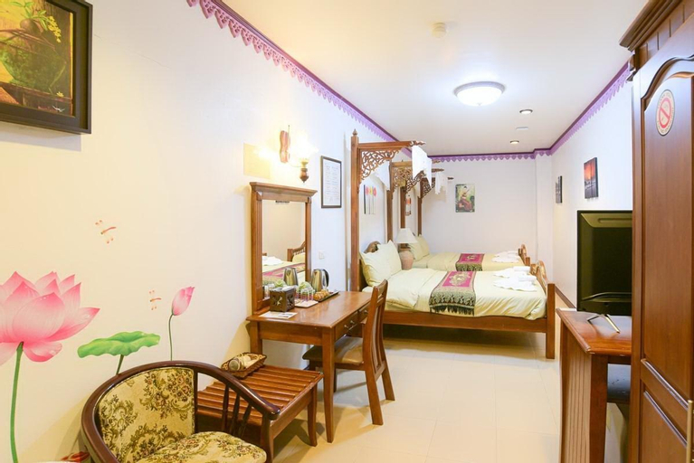 Bedroom 8
