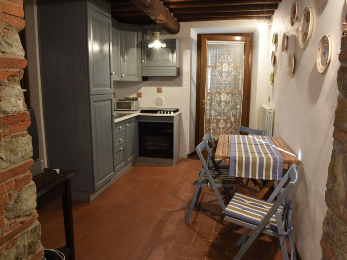 Private kitchen 5, Cottage in San Gennaro With Private Pool, Lucca