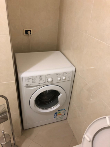 Bathroom 14