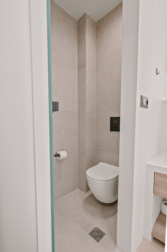 Bathroom 5, Plānis Str Urban Suites by Semavi, Crete