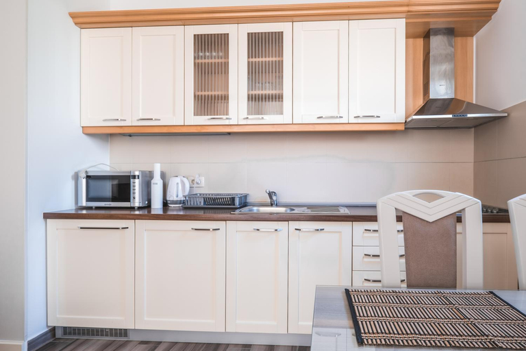 Kitchen 2, Bel Mare Apartments