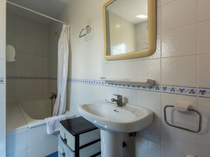 Bathroom 4, SUNWAY TARA, Barcelona