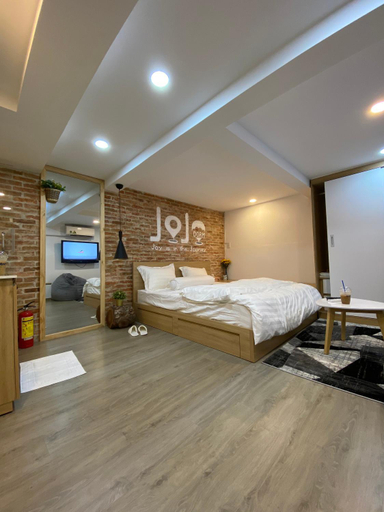 3, jojoroom, District 3