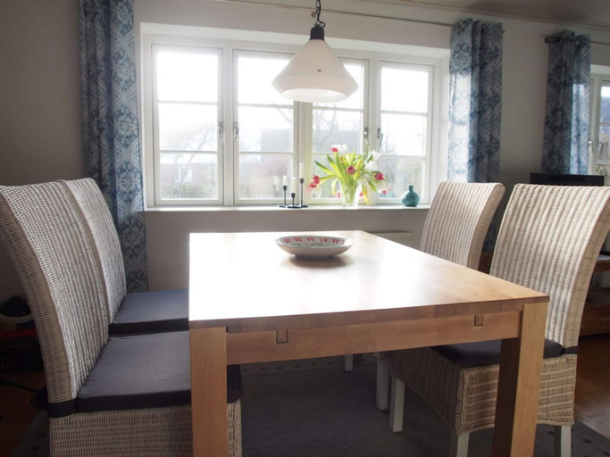 Dining 4, Holiday Apartment Oystercatcher, Nordfriesland
