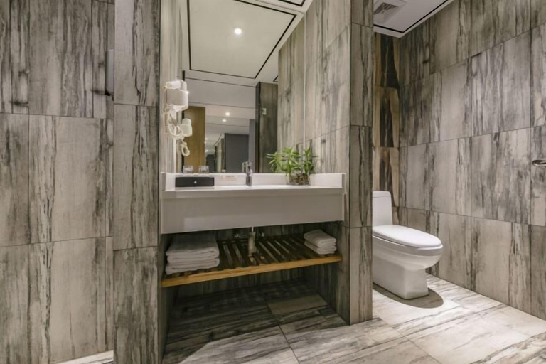 Bathroom 4, Yongtai Gemini Holiday Hotel, Fuzhou