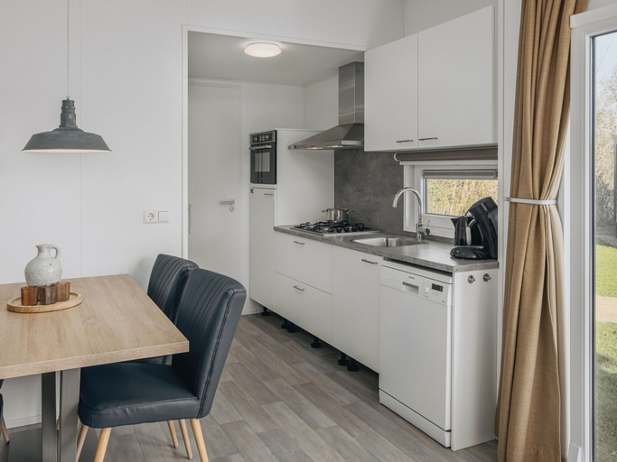 Private kitchen 2, Modern Chalet With Dish Washer, Near Domburg, Veere