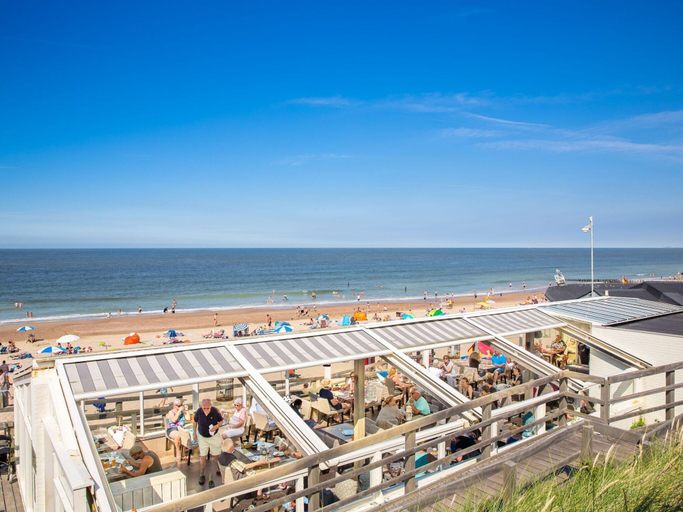 View from property 4, Apartment in Domburg Near the Beach, Veere