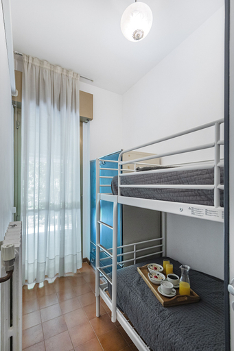 Bedroom 3, Splendid Apartment PT-1 sul lago by Wonderful Italy, Brescia