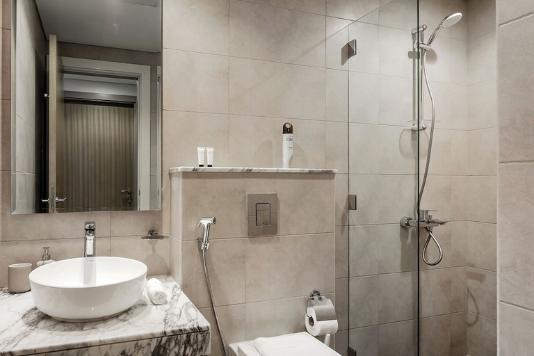 Bathroom 4, Extremely High 2BR in Aykon City Tower, Dubai