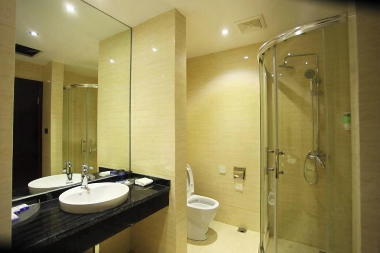 Bathroom 4, Melodious & Cozy Hotel, Xianning