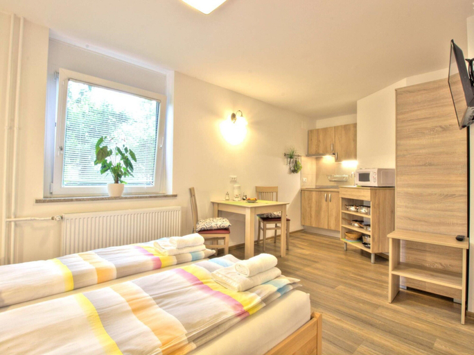 Bedroom 3, Charming Apartment in Bled Near Lake, Bled
