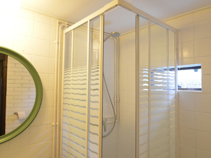 Bathroom 3, Holiday Home in Gemmenich With Forest Views, Liège