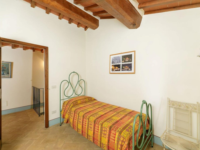 Bedroom 2, Belvilla by OYO Podere Uliveto, Siena