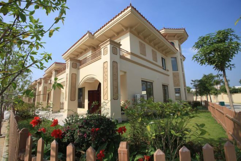 Exterior 19