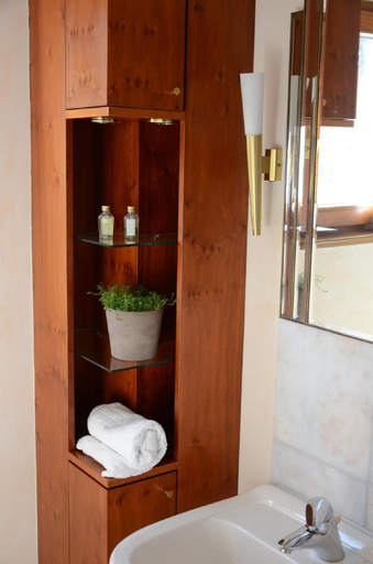 Bathroom, RhonZeit Apartements und Zimmer, Fulda