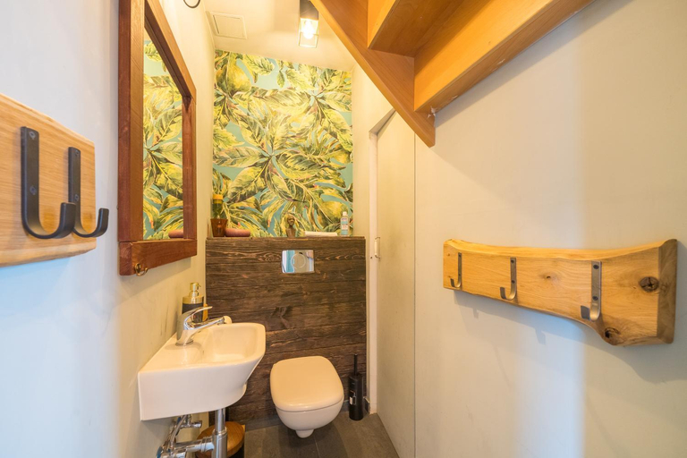 Bathroom 3, Le Remise, Potsdam