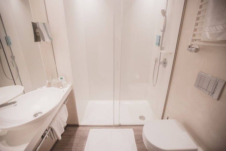 Bathroom, Hotel City Lugano, Lugano