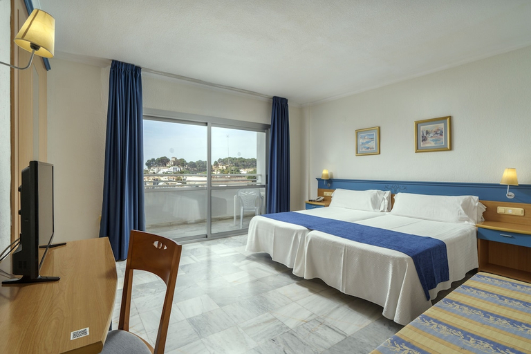 Bedroom 3, AluaSun Costa Park, Málaga