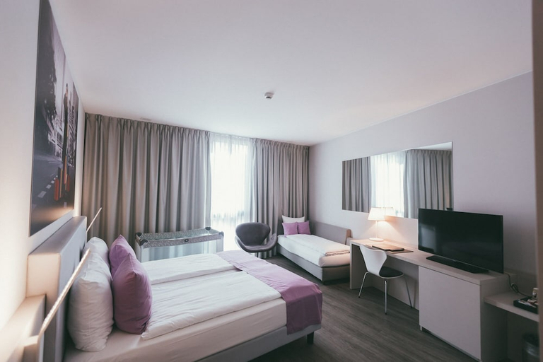 Bedroom 3, Hotel City Lugano, Lugano