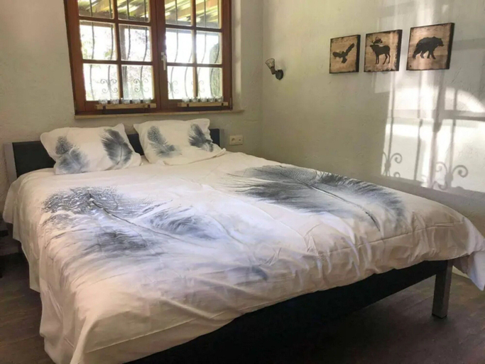 Bedroom 2, Beautiful wooden chalet with large garden, Luxembourg