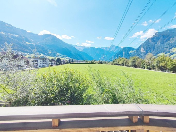 Others 5, Apartment in Ramsau Near Ski Slopes, Schwaz