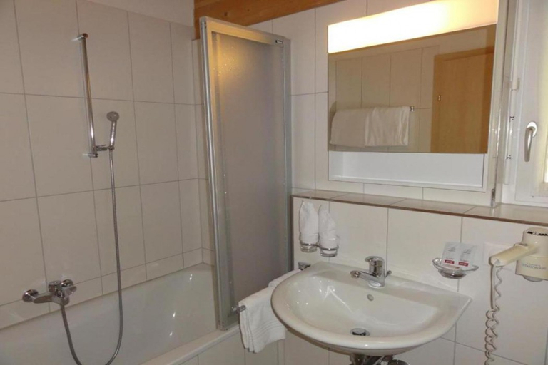 Bathroom 3, Welcome, Visp