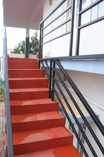 Others 5, White house, Kodagu