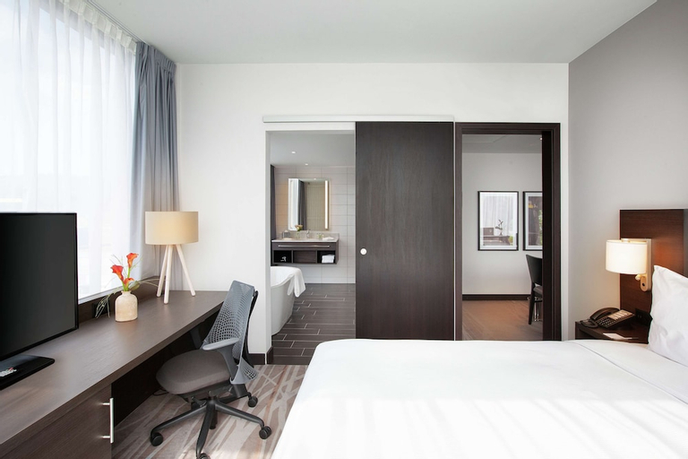 Bedroom 2, Hilton Garden Inn Zurich Limmattal, Baden