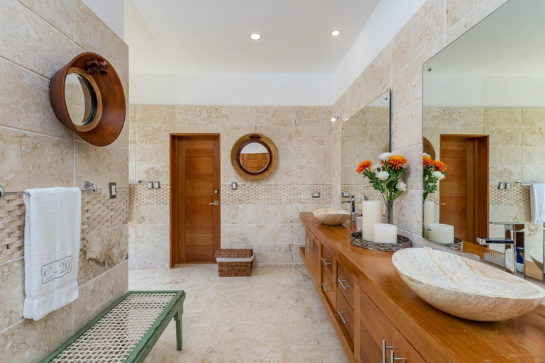 Bathroom 4, Stunning Villa with Private Pool and Jacuzzi in Casa de Campo, La Romana