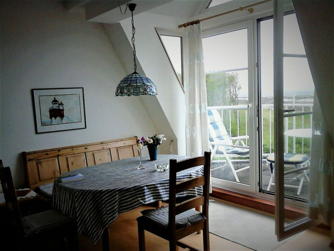 Dining 2, Lagoon on the Wadden See on Wangerooge, Friesland