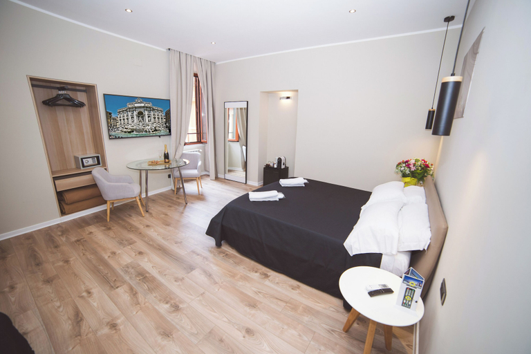 Bedroom 3, TREVI PORTRAIT, Roma