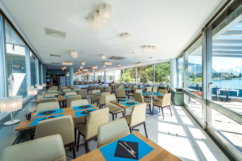 Food & Drinks 4, EUROTEL MONTREUX(ex. BEST WESTERN EUROTEL RIVIERA- MONTREUX), Pays-d'Enhaut