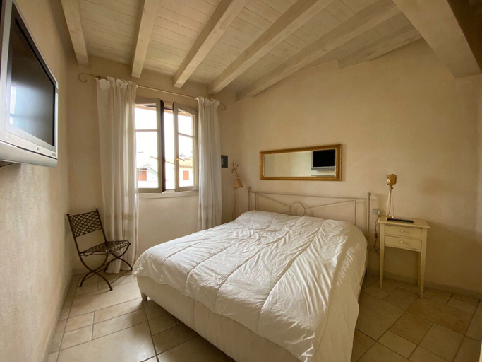 Bedroom 2, Apartment Near Lake Garda With Pool, Brescia